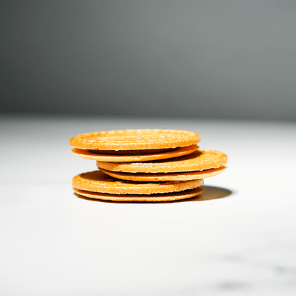 Whipped Chocolate Sandwiched with Cookie